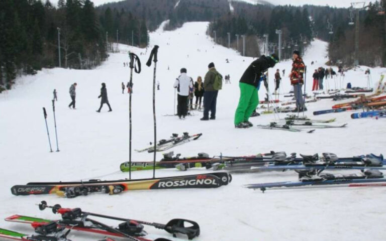 ‘Adria –ski’ na Čajuši u nedjelju otvara skijašku sezonu