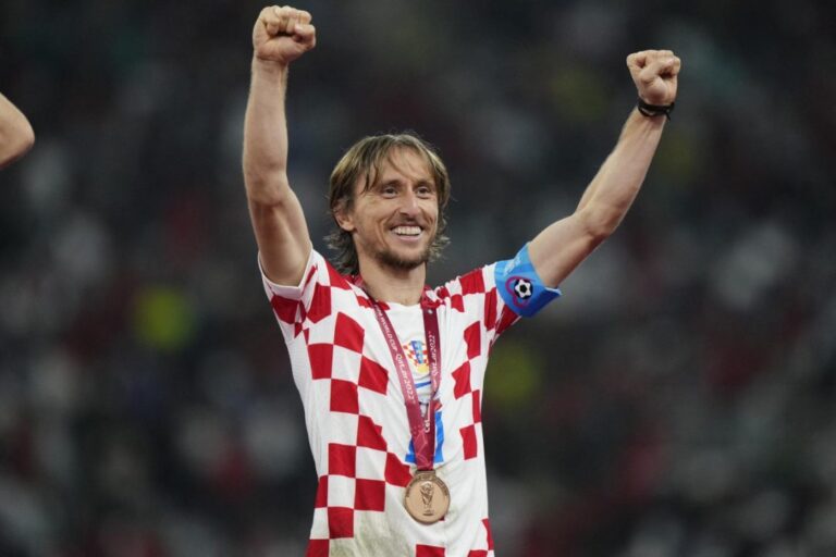 Fifa objavila kandidate za nagradu The Best, među njima i Modrić!