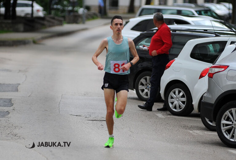 VIDEO: Ivan Dračar pobjednik 26. Mini maratona Polog – Široki Brijeg