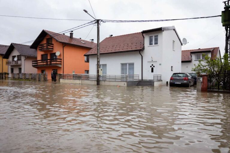 U Bihaću i Bosanskoj Krupi proglašeno stanje elementarne nepogode