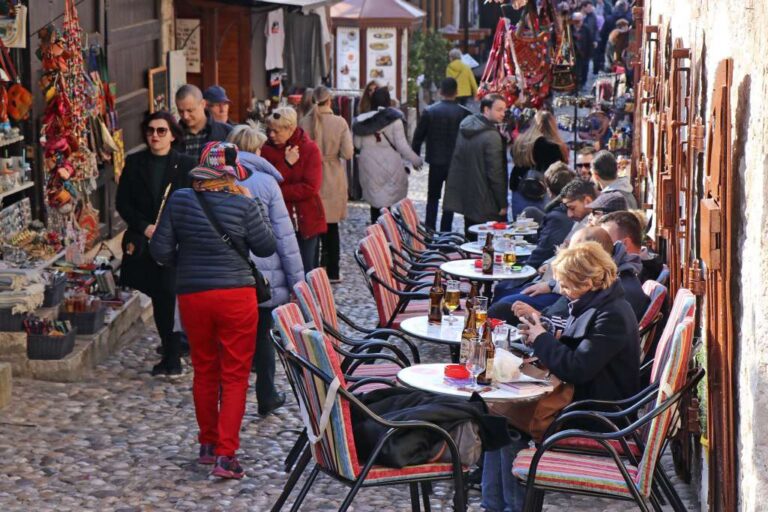 BiH u ožujku posjetilo gotovo sto tisuća turista