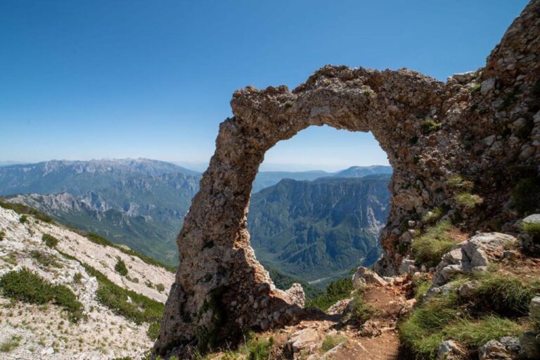 Park prirode Blidinje : Gostoljubive hercegovačke planine obilno će vas počastiti prirodnim čudima, toplim pričama i sjajnom hranom