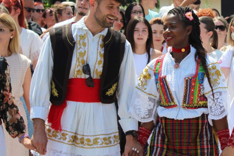 Oraška nevjesta, Kamerunka Qwini: Naučila sam spravljati posavsku sarmu, uživam u vašoj tradiciji…