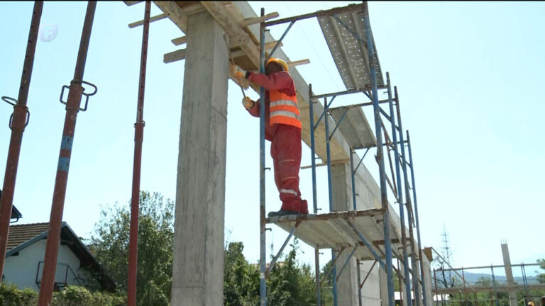 Učitelj iz Bangladeša radi kao građevinski radnik u BiH