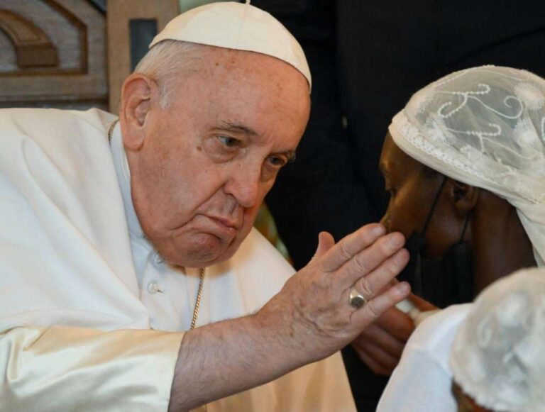 Papa Franjo pozvao na panevropski odgovor na migracije