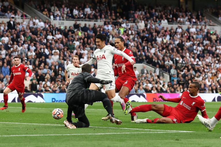 Loše odluke ih skupo koštale, VAR suci zamijenjeni nakon što su oštetili Liverpool