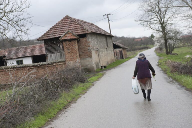 Gase se sela, ali i općine, u pojedinim desetljećima nema rođene djece