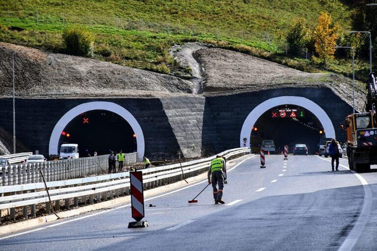 Zatvara se tunel Ivan