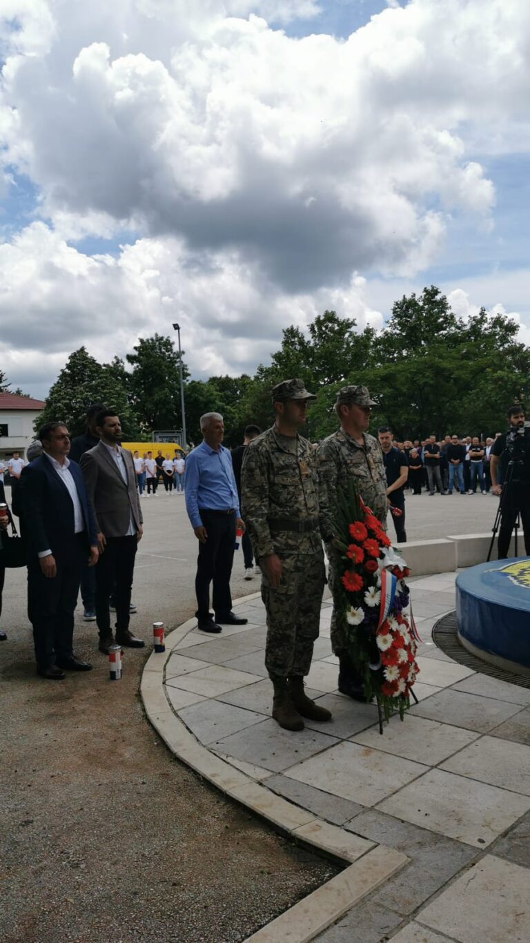 U POSUŠJU SVEČANO OBILJEŽEN DAN HRVATSKIH BRANITELJA