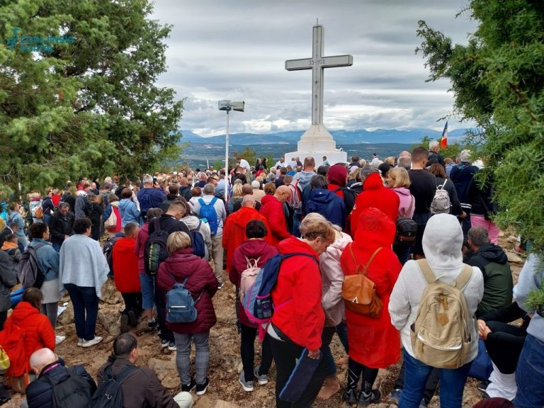 Sveta misa Uzvišenja sv. Križa služena na Križevcu