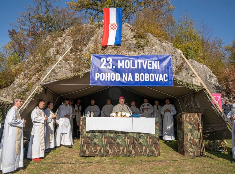 Misa za Domovinu na Bobovcu