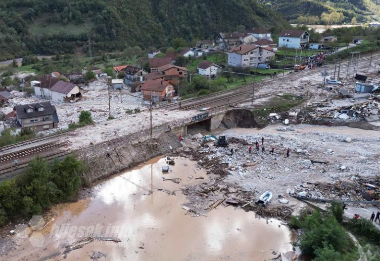 Osposobljena jedna traka na cesti Jablanica-Prozor