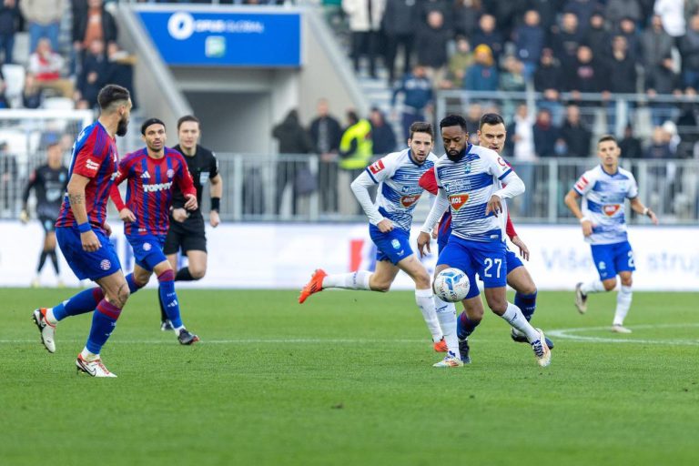 Hajduk u sjajnoj utakmici remizirao s Osijekom