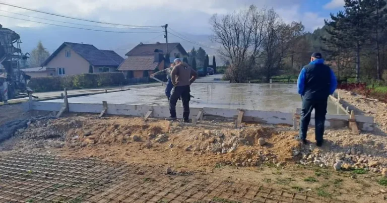 VITEZ: Završena temeljna ploča za budući Hrvatski dom