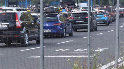 BIHAMK Duge kolone vozila na više graničnih prijelaza