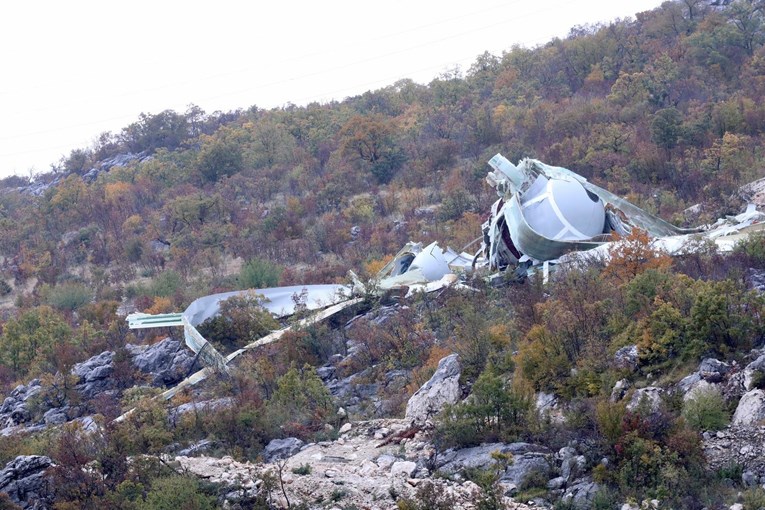 Olujni vjetar srušio vjetrenjaču u zaleđu Splita