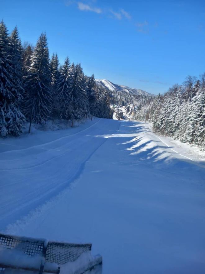 Ski centar Ponijeri prvi otvorio sezonu