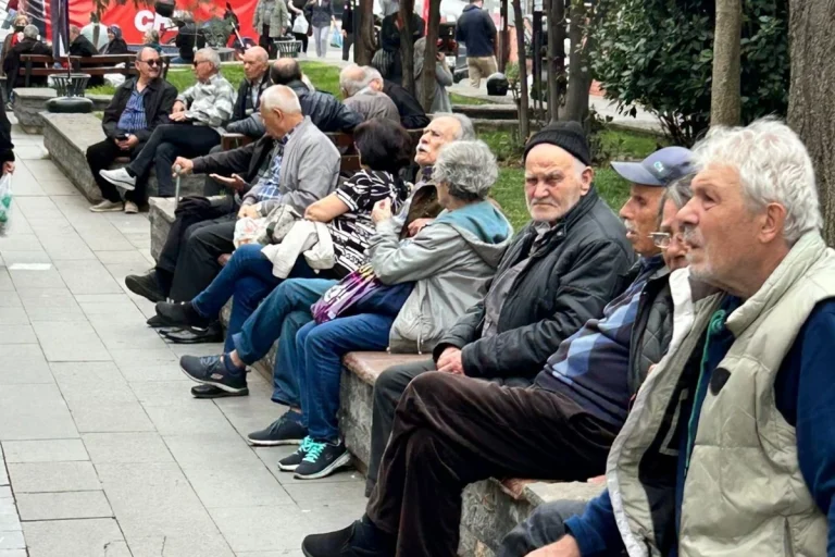 Danas će 453.356 umirovljenika dobiti mirovinu