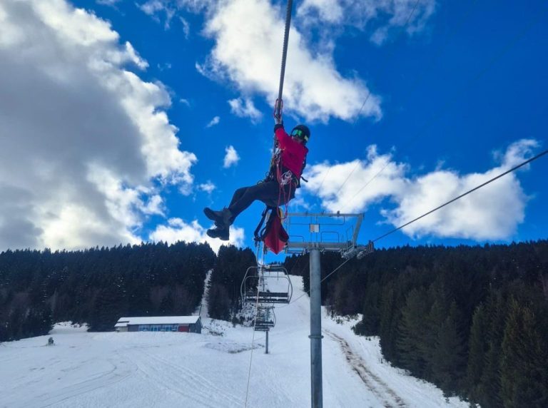 Pripreme za skijašku sezonu: GSS HBŽ i HGSS Posušje odradili zajedničku vježbu