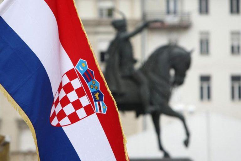 Hrvatska obilježava 33. obljetnicu međunarodnog priznanja i 27. mirne reintegracije