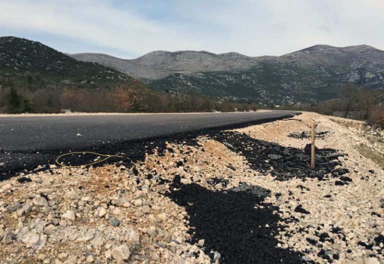 Milijuni za modernizaciju cesta u HNŽ-u: Gabela, Čitluk i Ravno dobivaju kružne tokove, saniraju se klizišta i štete od poplava