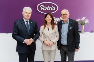 Čović i Filipović posjetili tvrtku Violeta u Grudama: Važnost gospodarskog razvija i domaće proizvodnje