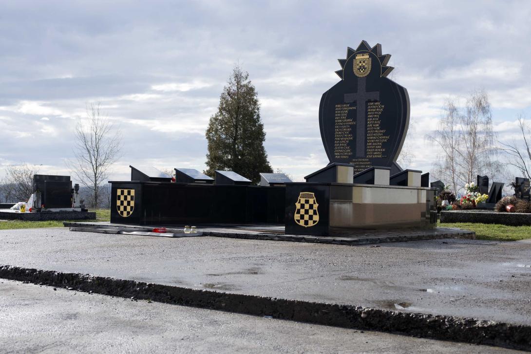 Spomenik hrvatskim žrtvama u Modranu ne smije nitko dirati