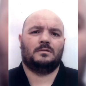 Ubojica iz Drniša u bijegu: Policija lovi naoružanog bjegunca, građanima izdano hitno upozorenje
