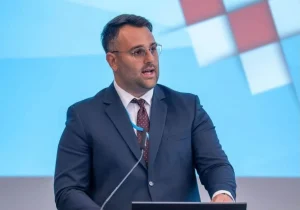 Brotnjak Leonardo Artuković izabran za prvog predsjednika Savjeta mladih Hrvata izvan Republike Hrvatske